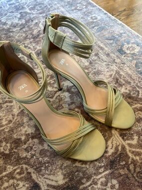 ZARA Sage Green Multi‑Strap Ankle Strap High Heels sandal 36/6